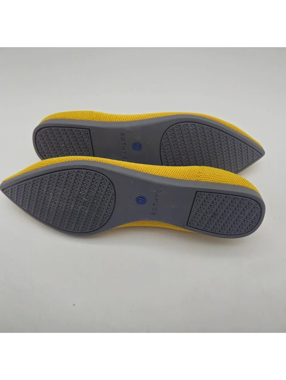 Rothys Ladies 7.5 Point Marigold Yellow Blue Heel Accent Mesh Upper Slip On NEW